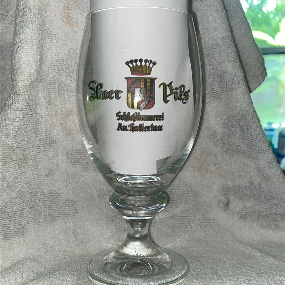 Silver Pils Glass